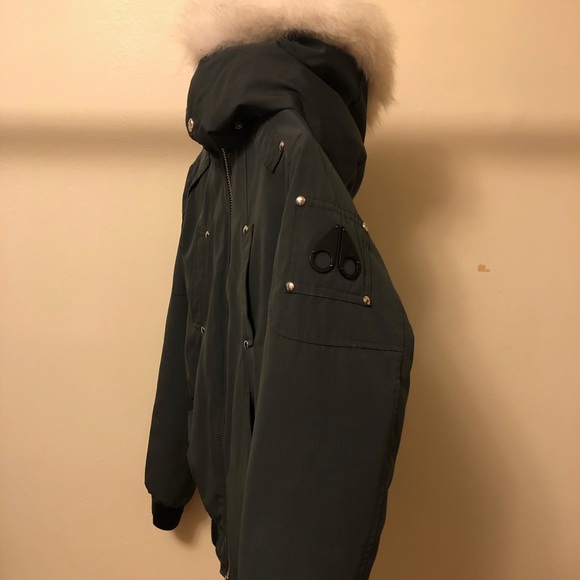 MOOSE KNUCKLES BOMBER JACKET - Picture 3 of 7